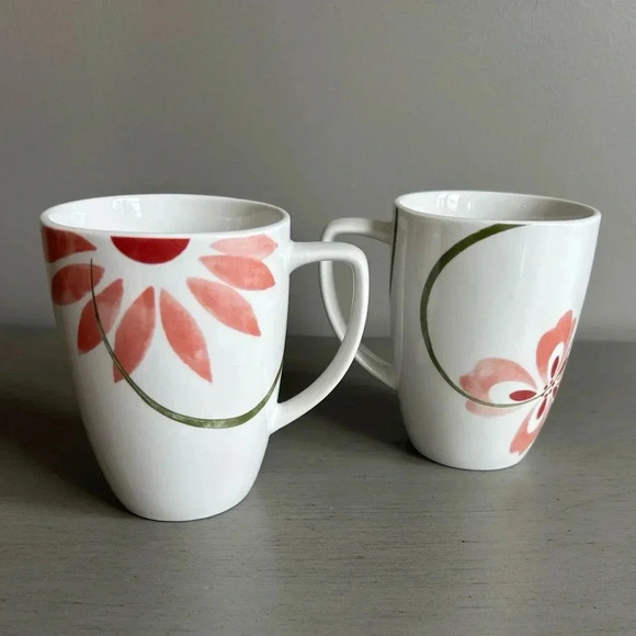 Correlle Coordinates Pretty Pink 12 oz Porcelain Mugs Coffee Floral White - Picture 6 of 7